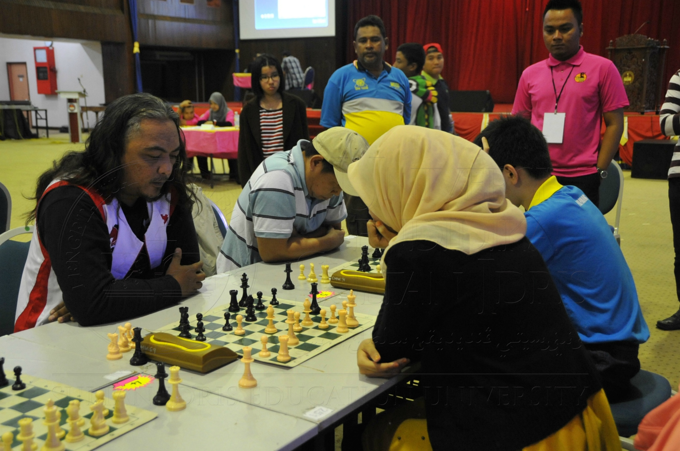 PRO15 158 CATUR HAS 9275